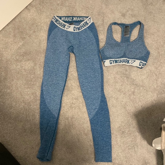 Gymshark Flex Legging & Bra Set. Contoured. Blue. - Picture 2 of 3